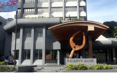 Reserve Bank holds policy rate steady as inflation pressures remain