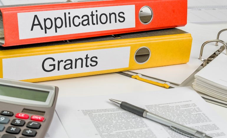 Small-business funding demand highlights financing gap
